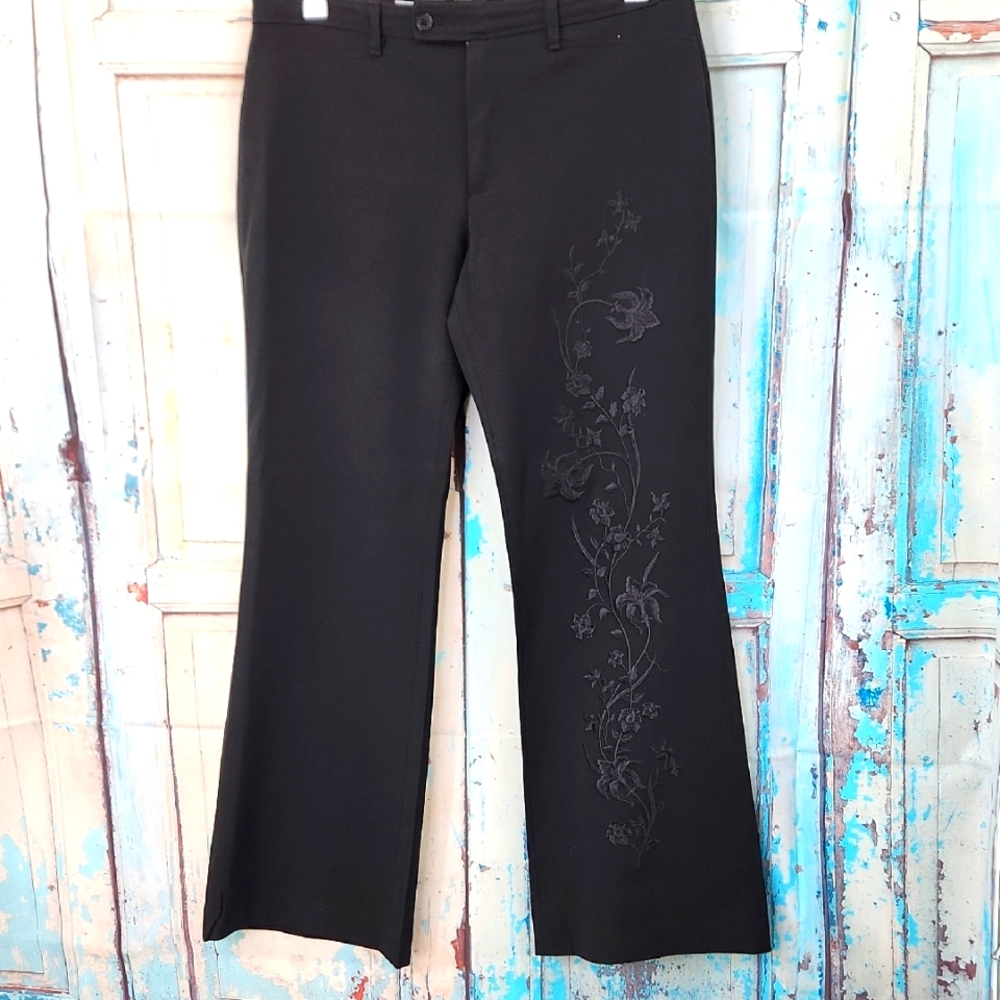 Vertigo Paris Floral Embroidered‎ Wide Leg Pants